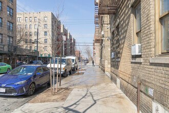 Williams Bridge in Bronx, NY - Building Photo - Building Photo