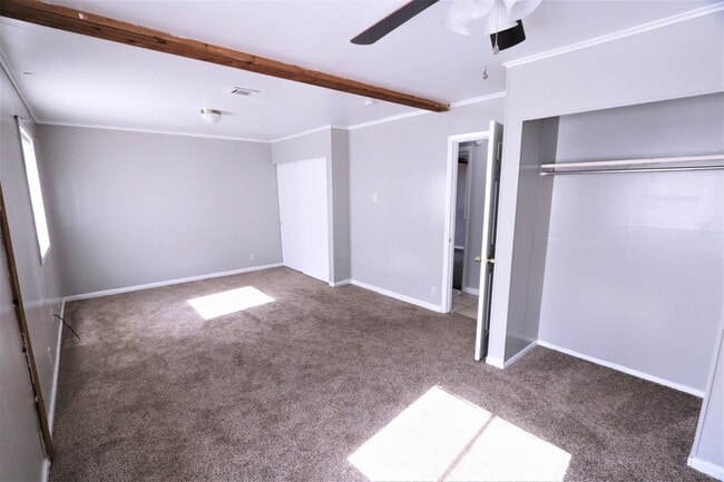 4355 Beverly Ave in Beaumont, TX - Building Photo - Building Photo