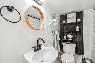 6702 Baltimore Ave, Unit Nice &Cozy in University Park, MD - Building Photo - Building Photo