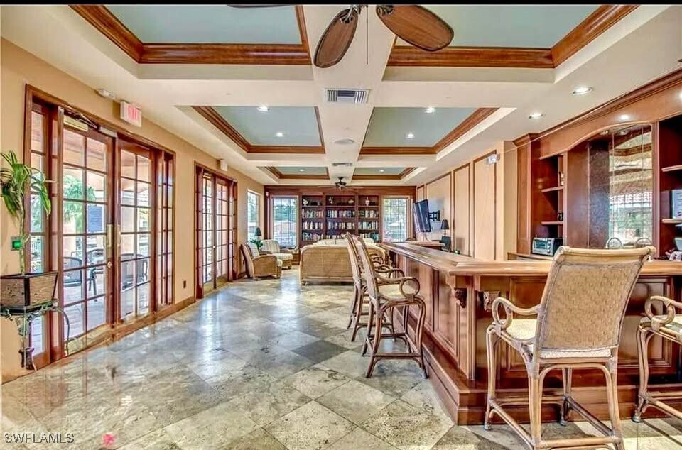 1240 Wildwood Lakes Blvd in Naples, FL - Building Photo