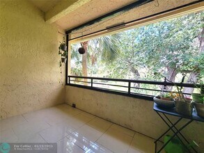 641 Lyons Rd in Coconut Creek, FL - Building Photo - Building Photo