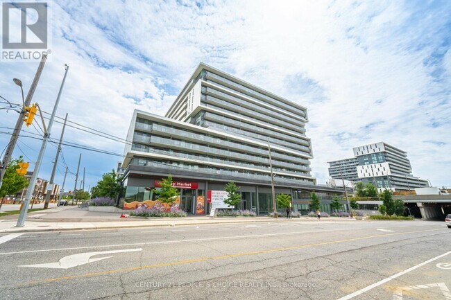 120 Varna Dr in Toronto, ON - Building Photo - Building Photo