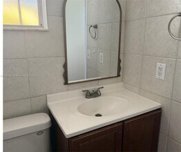 17035 SW 107th Ct in Miami, FL - Building Photo - Building Photo