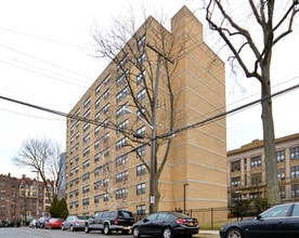 Washington House in New Rochelle, NY - Building Photo - Building Photo