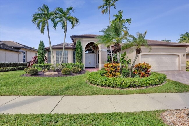 property at 2553 Jardin Manor