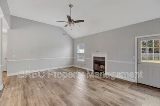 7753 Eagle Lake Rd in North Charleston, SC - Building Photo - Building Photo