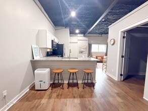 209 S Church St in Livingston, TN - Building Photo - Building Photo