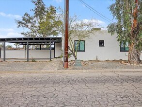 1604 N Forgeus Ave in Tucson, AZ - Building Photo - Building Photo