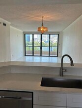 401 E Robinson St in Orlando, FL - Foto de edificio - Building Photo