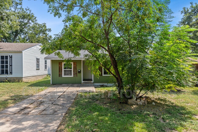 property at 1109 S 41st St
