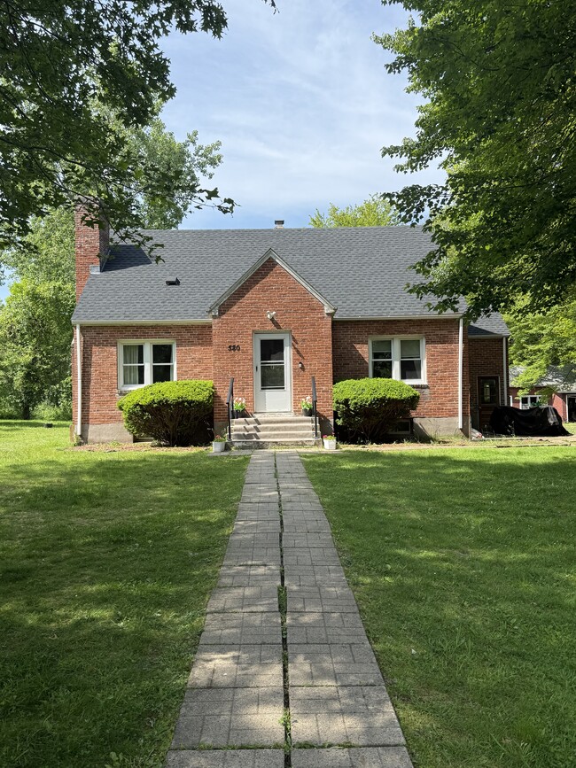 property at 580 W Wolcott Ave