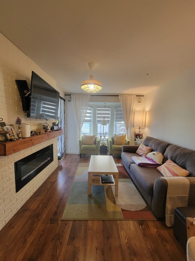 property at 5474-5474 198 St