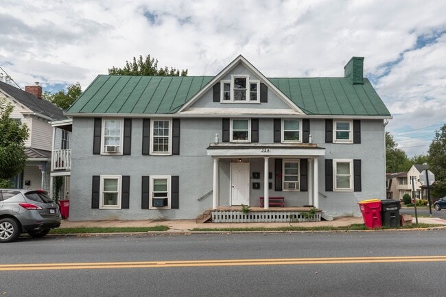 property at 324 E Washington St