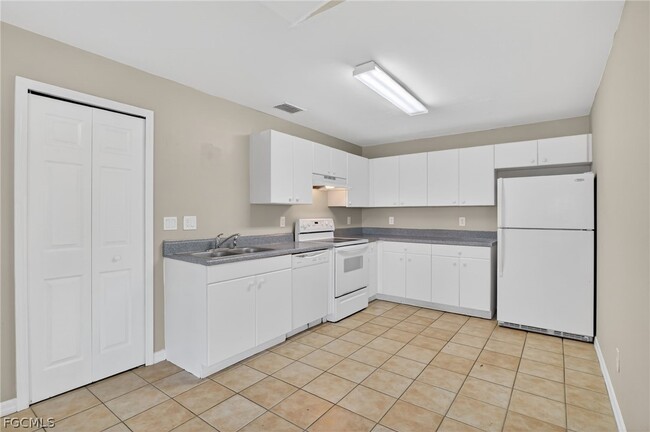 property at 848 Holmes Ave