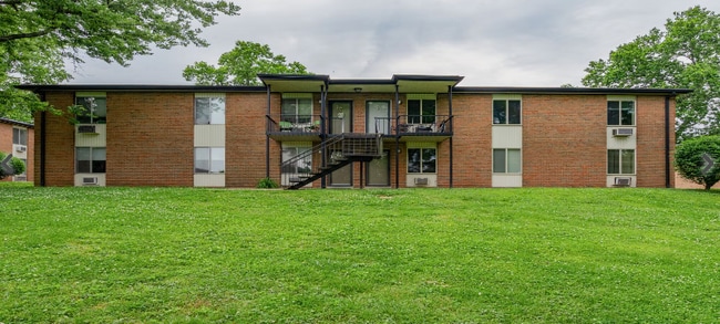 2601 Hillsboro Pike in Nashville, TN - Building Photo - Building Photo