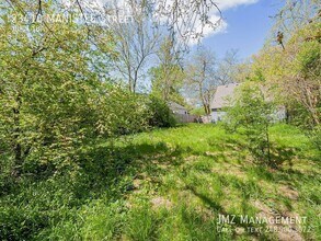 23410 Manistee St in Oak Park, MI - Building Photo - Building Photo