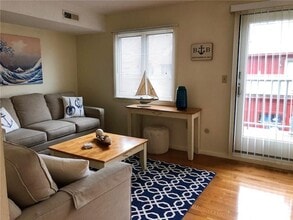 226 Goddard Row in Newport, RI - Building Photo - Building Photo