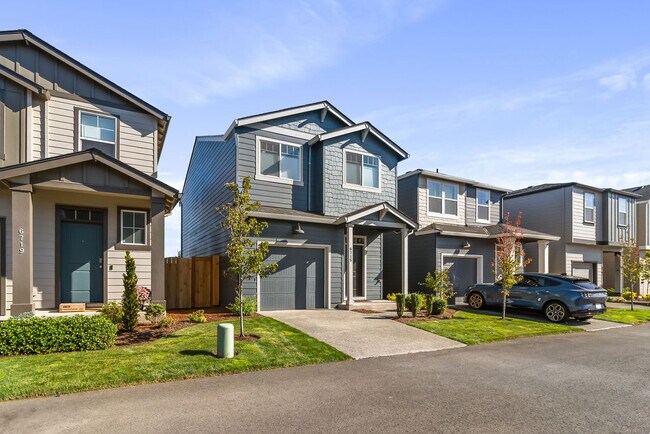 6715 NE 139th Pl in Vancouver, WA - Building Photo - Building Photo
