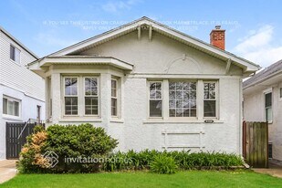 6209 N Maplewood Ave in Chicago, IL - Building Photo