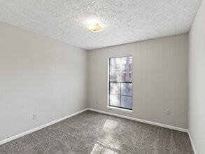 Stratford Village in Montgomery, AL - Foto de edificio - Building Photo