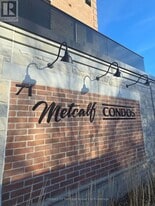 71 Metcalf St in St Thomas, ON - Building Photo