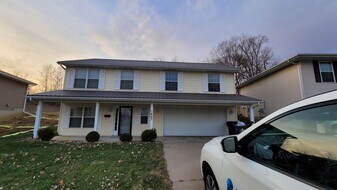 1427 34th St SE in Cedar Rapids, IA - Building Photo