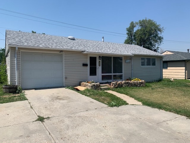 242 Lark St in Casper, WY - Building Photo