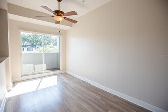 130 S Bumby Ave in Orlando, FL - Building Photo - Building Photo