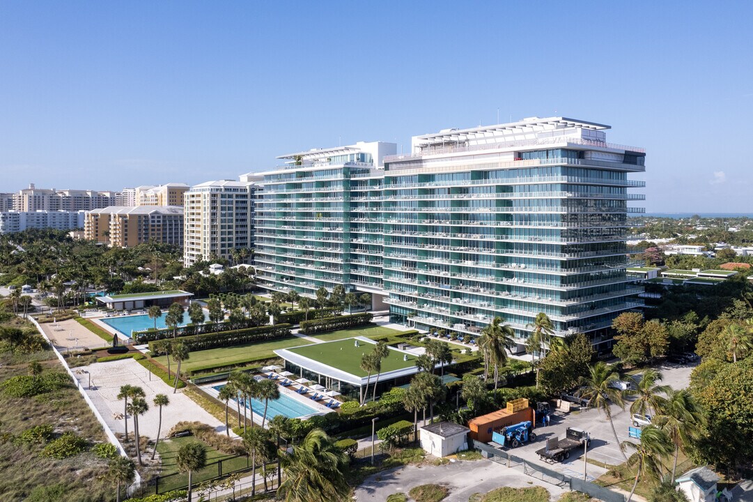 Oceana Key Biscayne in Key Biscayne, FL - Foto de edificio