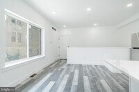 4111 Parrish St photo'