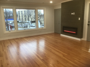 5954 W Higgins Ave in Chicago, IL - Building Photo - Building Photo