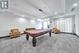 3 Ellesmere St in Richmond Hill, ON - Building Photo - Building Photo