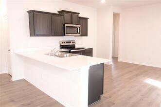 1221 Nursery Dr in Forney, TX - Building Photo - Building Photo
