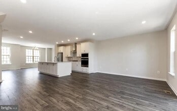 1806 Mocking Jay Ter NE in Leesburg, VA - Building Photo - Building Photo