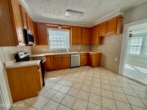 605 Entwistle St in Hamlet, NC - Building Photo - Building Photo