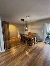 1623 Chamblee Dr in Norman, OK - Foto de edificio - Building Photo