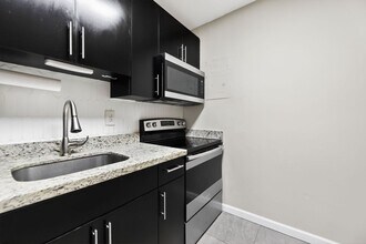 13000 NW 20th Ave in Miami, FL - Building Photo - Building Photo