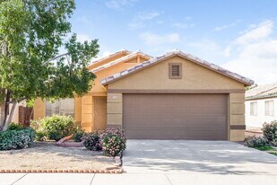 9246 N 86th Ave in Peoria, AZ - Building Photo