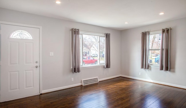 2223 Coy St in Ferndale, MI - Foto de edificio - Building Photo