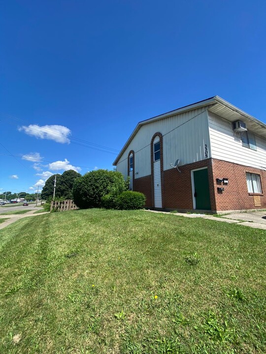 3305 Roosevelt Blvd-Unit -C in Middletown, OH - Building Photo