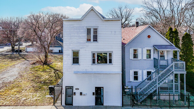 8448 S Burley Ave in Chicago, IL - Building Photo - Building Photo