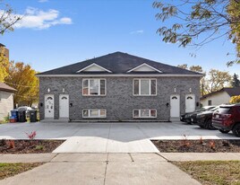 591 St Joseph St in Windsor, ON - Building Photo
