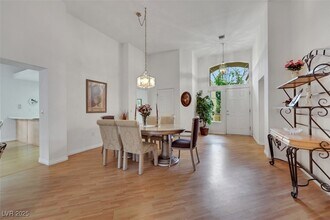 8929 Marble Dr in Las Vegas, NV - Building Photo - Building Photo