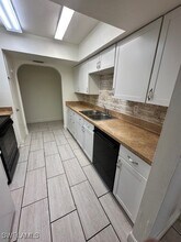 2175 Wyandotte Ave in Alva, FL - Building Photo - Building Photo