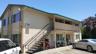 64 Arcade Blvd in Sacramento, CA - Building Photo