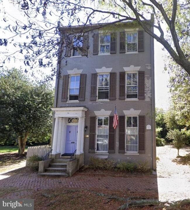property at 10 South St