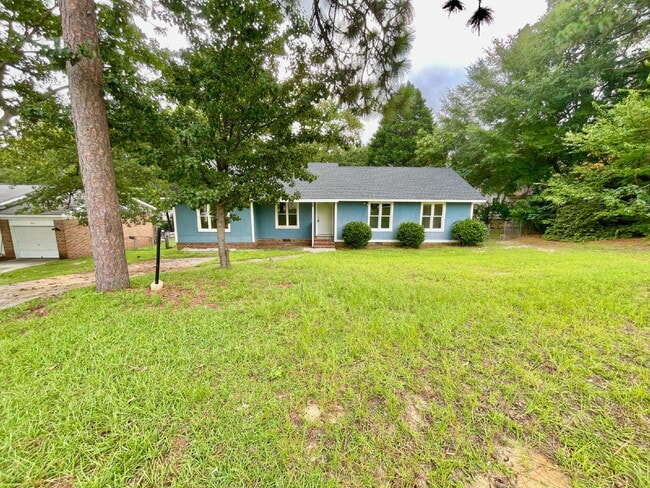 property at 520 Nottingham Dr