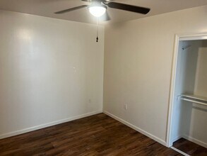 3734 W Imperial Hwy in Inglewood, CA - Building Photo - Building Photo