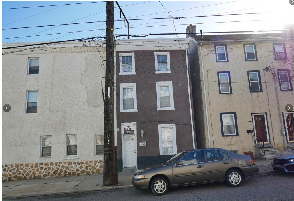 4728 Umbria St in Philadelphia, PA - Foto de edificio