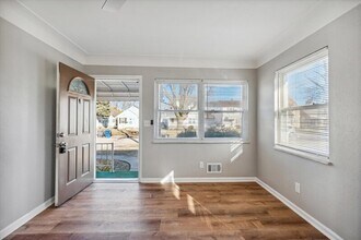 4431 Caroline Ave in Toledo, OH - Building Photo - Building Photo